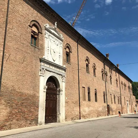 Apartmán L'ape Regina Ferrara