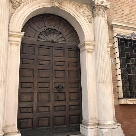 Apartman L'ape Regina *