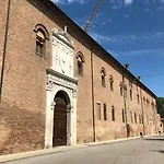 Apartamento L'ape Regina Ferrara