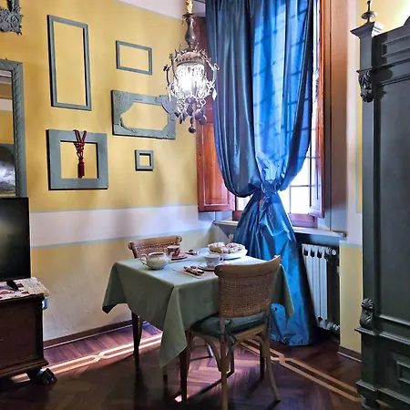 L'ape Regina Apartment Ferrara