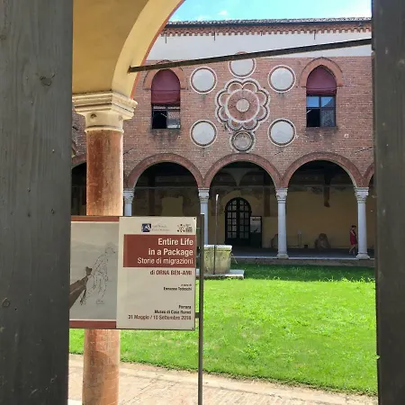 L'ape Regina Lejlighed Ferrara