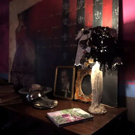 L'ape Regina * Ferrara